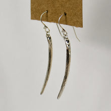 Load image into Gallery viewer, Medium Fish Bone Arc Earrings