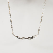 Load image into Gallery viewer, Silver Seaweed Feather Necklace