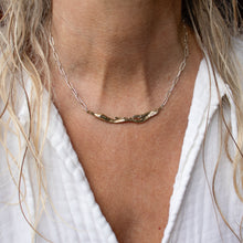 Load image into Gallery viewer, Mixed-Metal Seaweed Feather Necklace