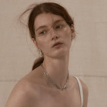 Load image into Gallery viewer, Mixed-Metal Seven Seaweed Silver Necklace