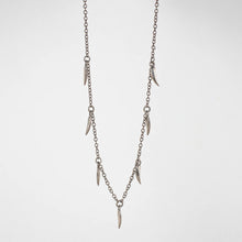 Load image into Gallery viewer, Muskrat Claw Necklace
