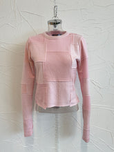 Load image into Gallery viewer, Fitted Cashmere Sweater