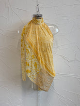 Load image into Gallery viewer, Velvet Halterneck Top