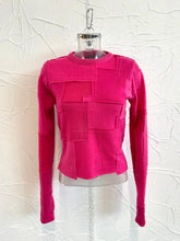 Load image into Gallery viewer, Fitted Cashmere Sweater