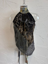 Load image into Gallery viewer, Velvet Halterneck Top