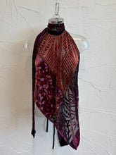 Load image into Gallery viewer, Velvet Halterneck Top