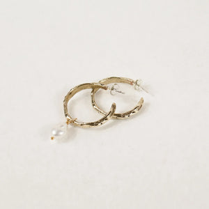 Medium Melted Hoop Earrings With Pearl