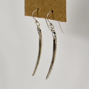 Medium Fish Bone Arc Earrings