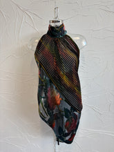 Load image into Gallery viewer, Velvet Halterneck Top
