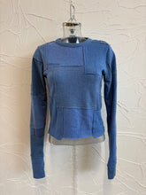 Load image into Gallery viewer, Fitted Cashmere Sweater