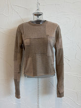 Load image into Gallery viewer, Fitted Cashmere Sweater