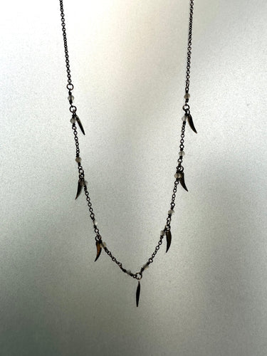 Claw Beaded Necklace