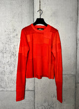 Load image into Gallery viewer, Fitted Cashmere Sweater