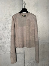 Load image into Gallery viewer, Fitted Cashmere Sweater