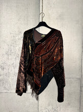 Load image into Gallery viewer, Asymmetrical Velvet Top
