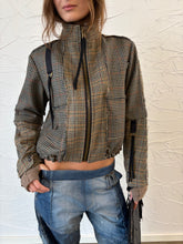 Load image into Gallery viewer, Zip Up Plaid Jacket