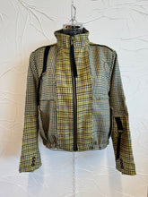 Load image into Gallery viewer, Zip Up Plaid Jacket