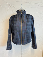 Load image into Gallery viewer, Zip Up Plaid Jacket
