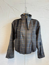 Load image into Gallery viewer, Zip Up Plaid Jacket
