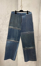 Load image into Gallery viewer, Wide Leg Jeans