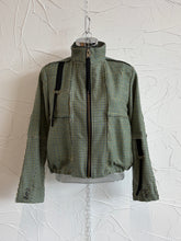 Load image into Gallery viewer, Zip Up Plaid Jacket