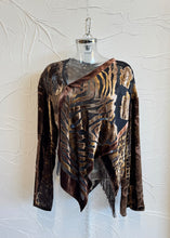 Load image into Gallery viewer, Asymmetrical Velvet Top