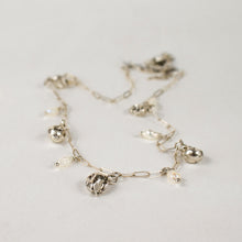 Load image into Gallery viewer, Silver Seaweed Pods &amp; Pearls Necklace