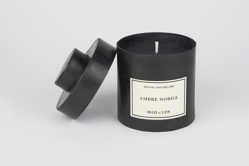Ambre Nobile - Scented Candle