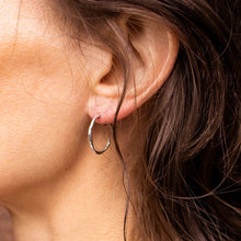 Load image into Gallery viewer, Small Branch Hoop Earrings